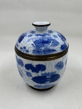 Vintage Blue & White Floral Porcelain Ginger Jar with Brass Trim & Lid